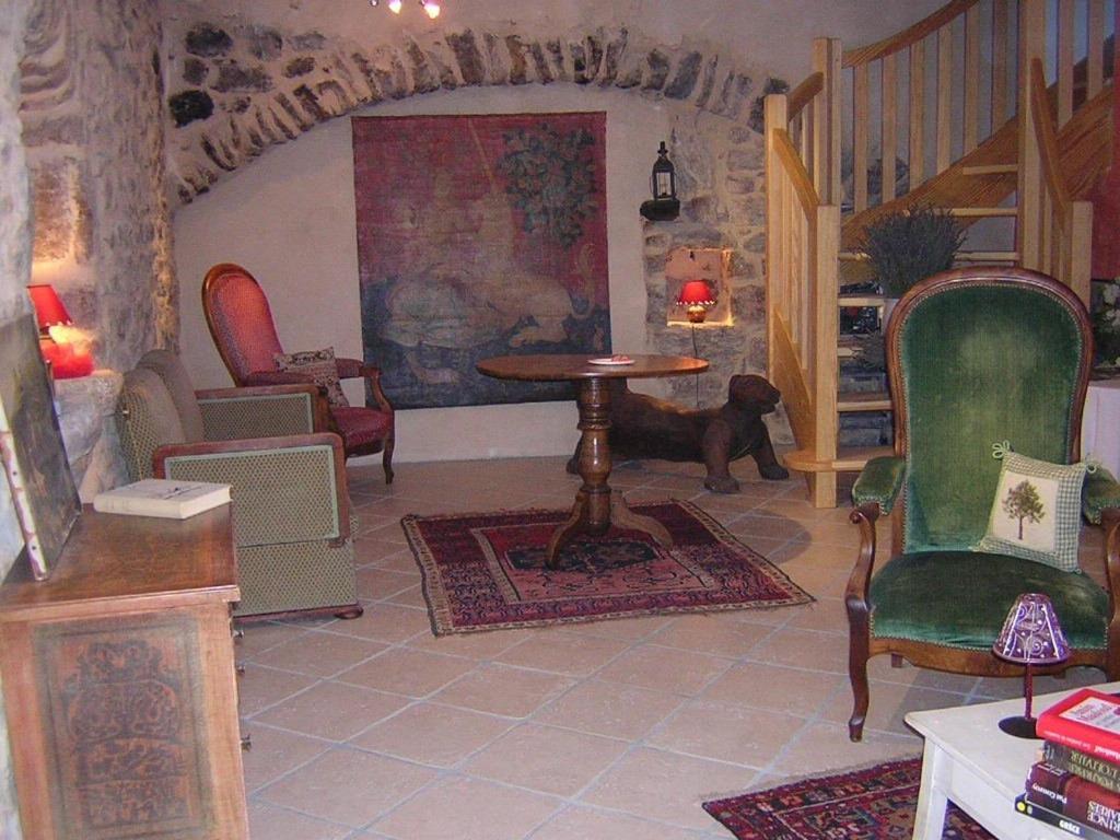 Mas Casta Nea Bed & Breakfast Thueyts Ngoại thất bức ảnh